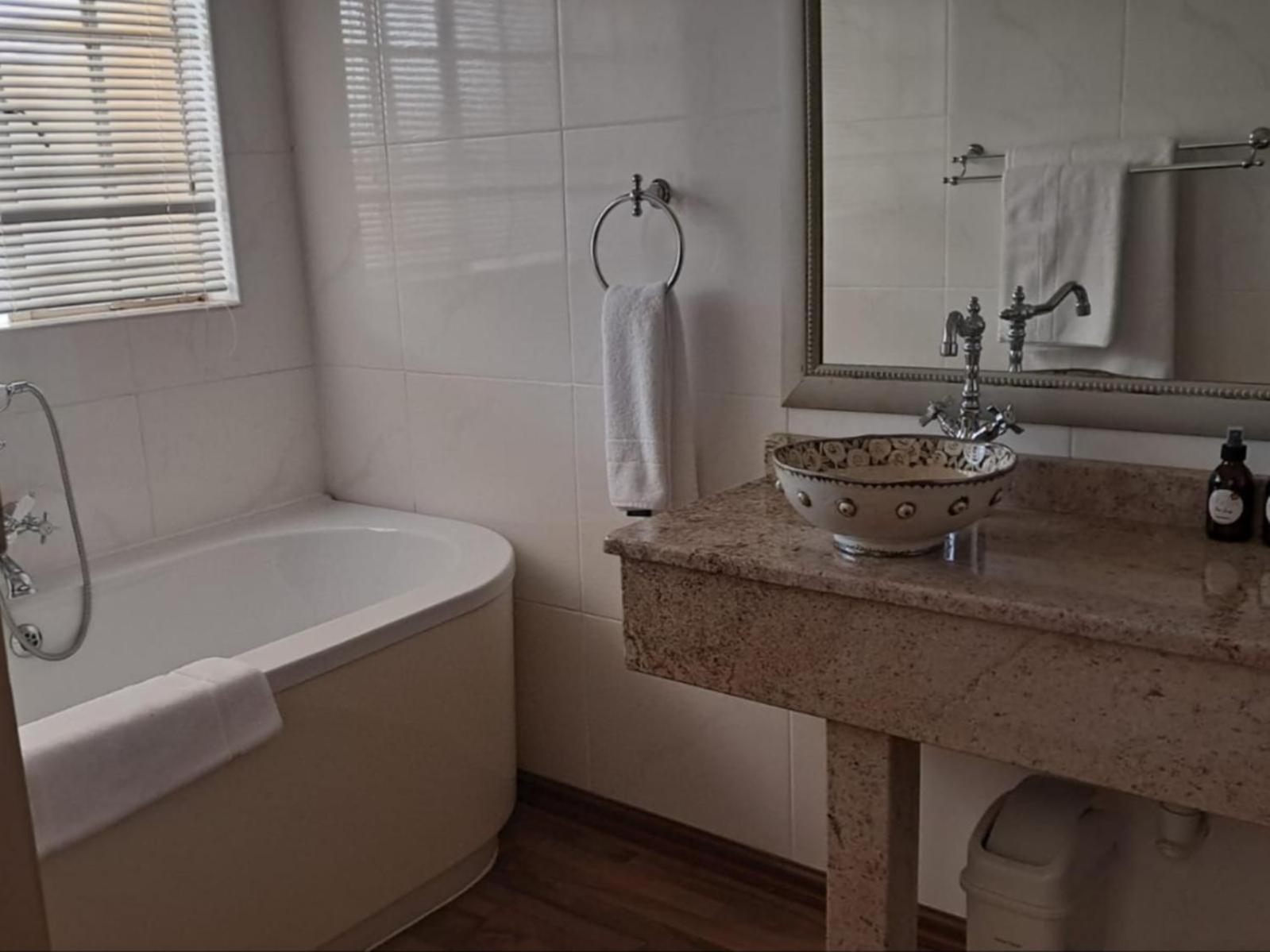 Art And Soul Restaurant, Accommodation, French Bar And Art Gallery Parys Szoba fotó