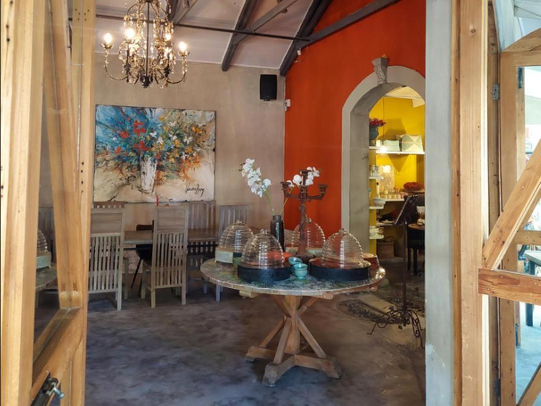 Art And Soul Restaurant, Accommodation, French Bar And Art Gallery Parys Kültér fotó